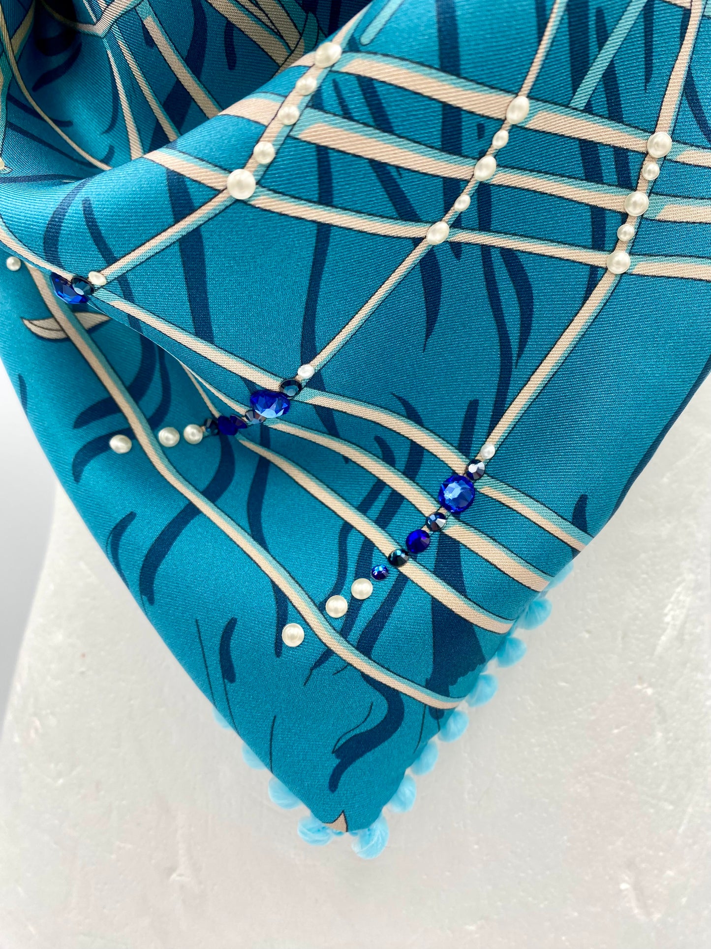 Foulard en soie bleu canard /01