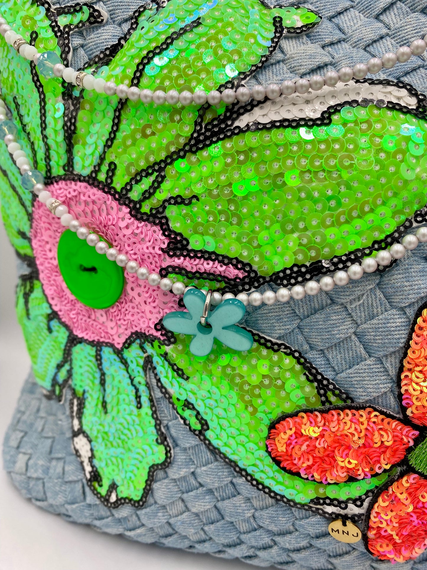 Sac Denim « marguerite verte fluo » chaînette .