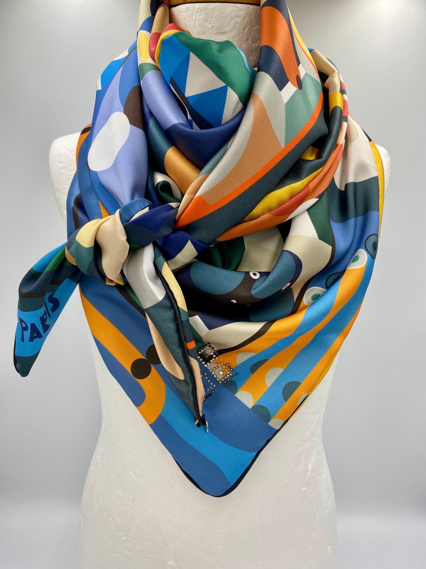 Foulard 2 en 1 ( recto/verso)
