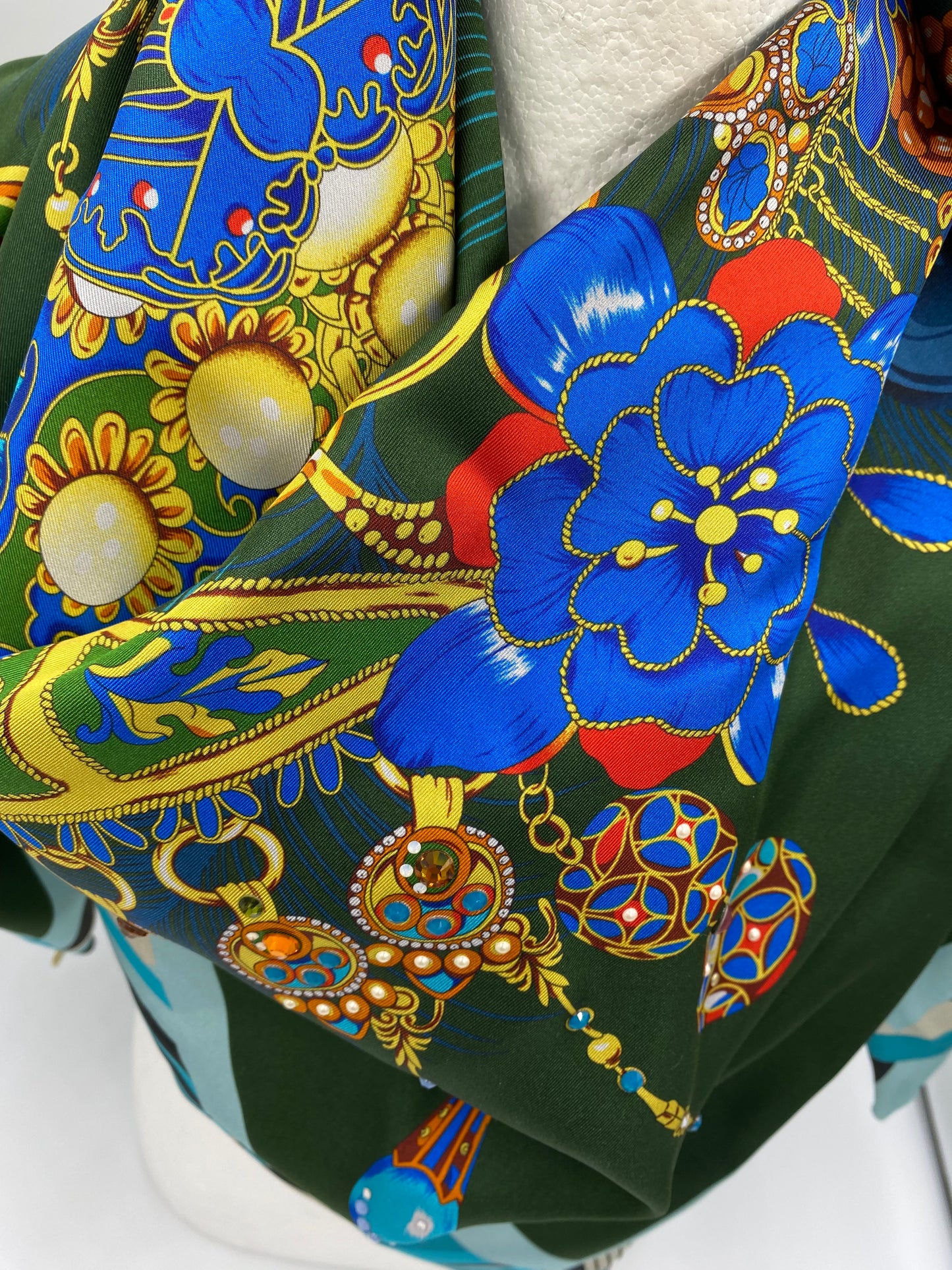 Foulard en soie « orientale »