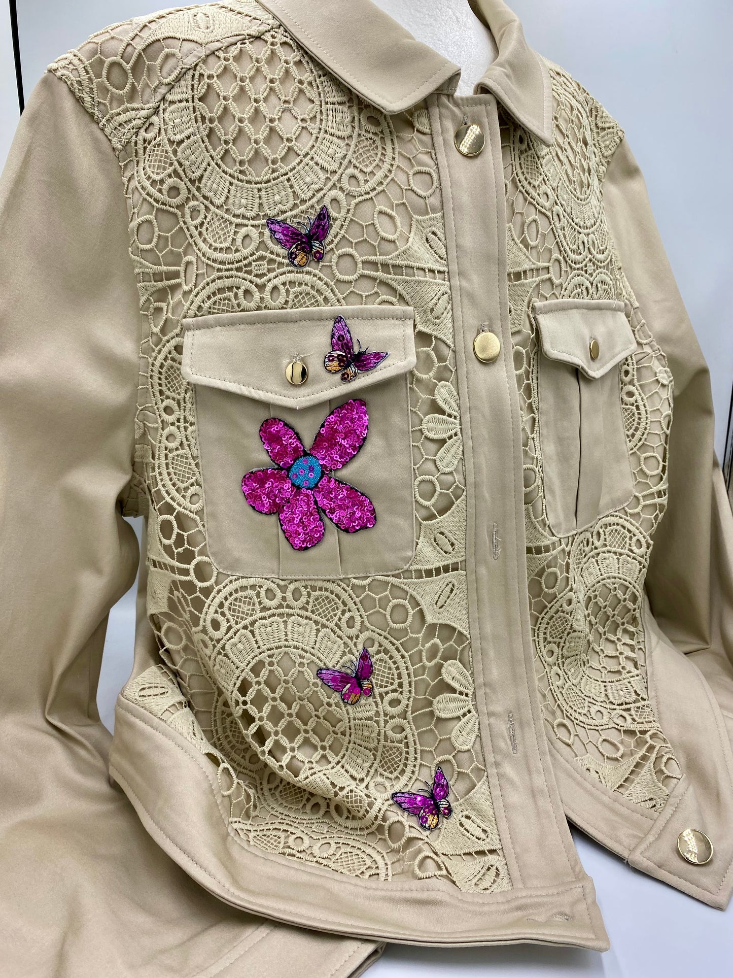 Veste papillons /tulipes