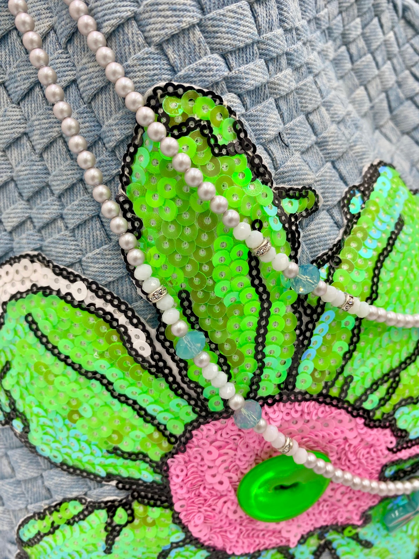 Sac Denim « marguerite verte fluo » chaînette .