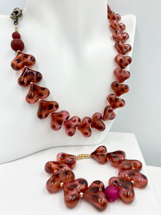 Bracelet « léopard rosé »