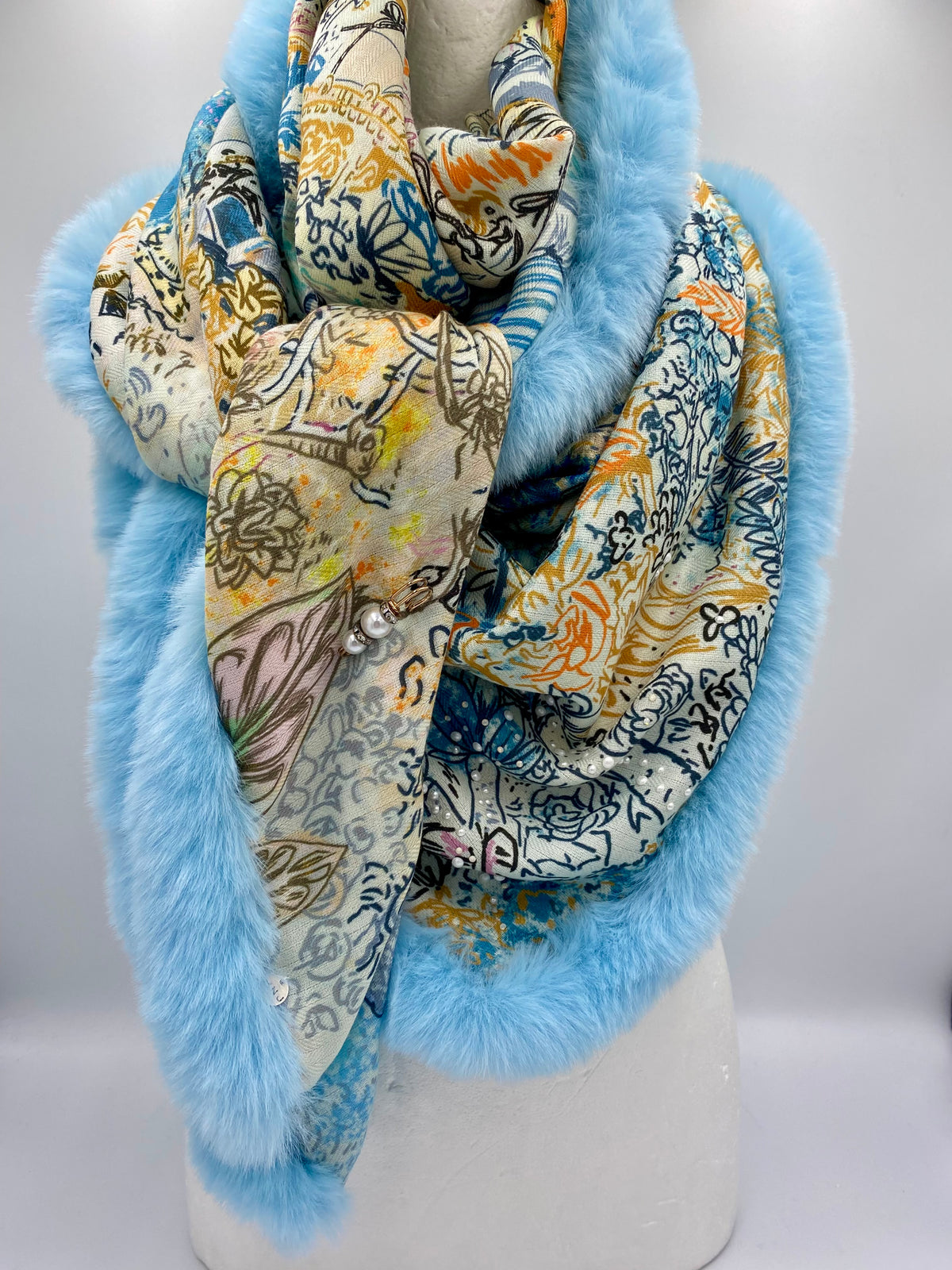 Foulard XL cachemire /soie/ fausse fourrure bleu claire