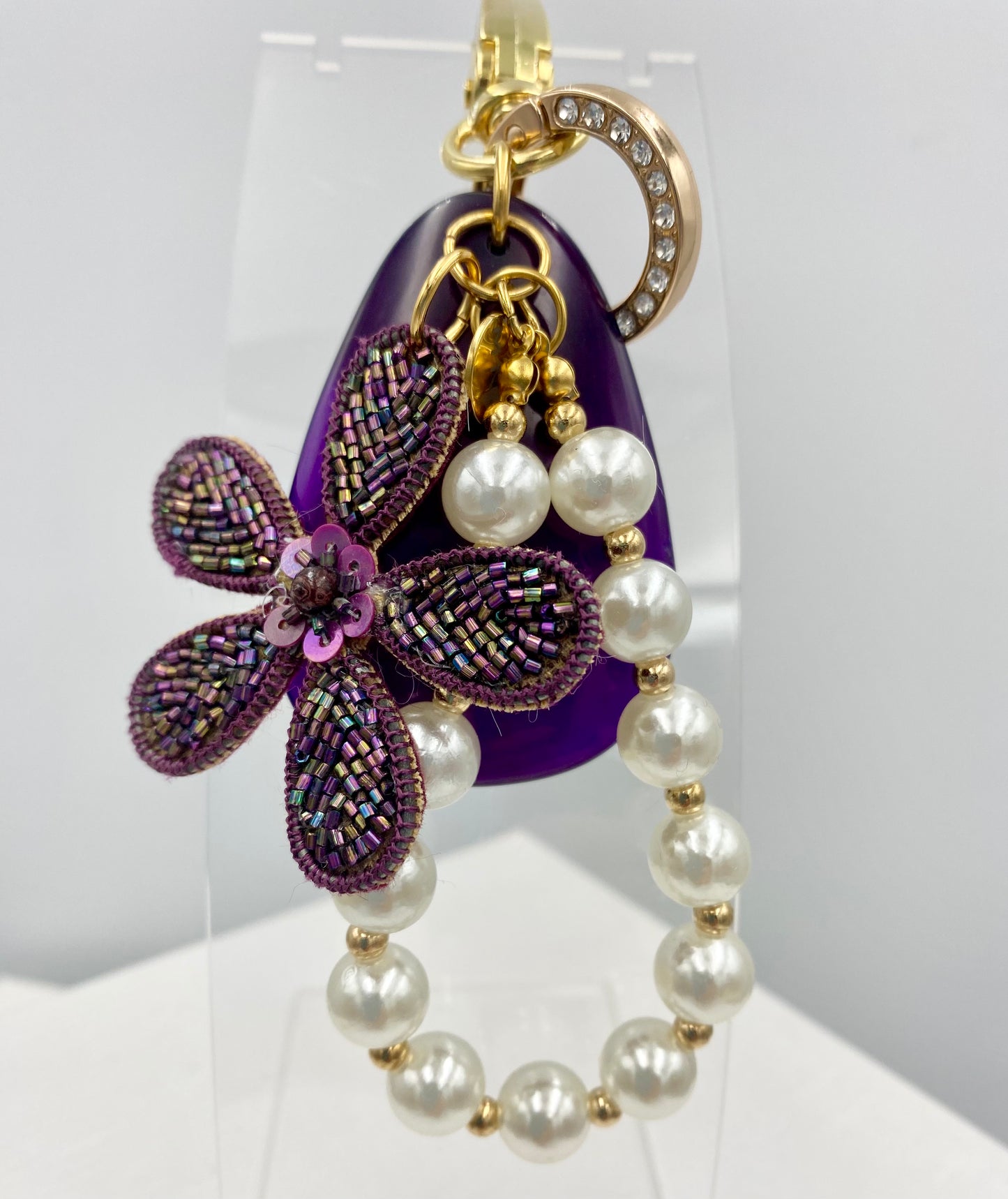 Bijoux de sac ou porte-clés.